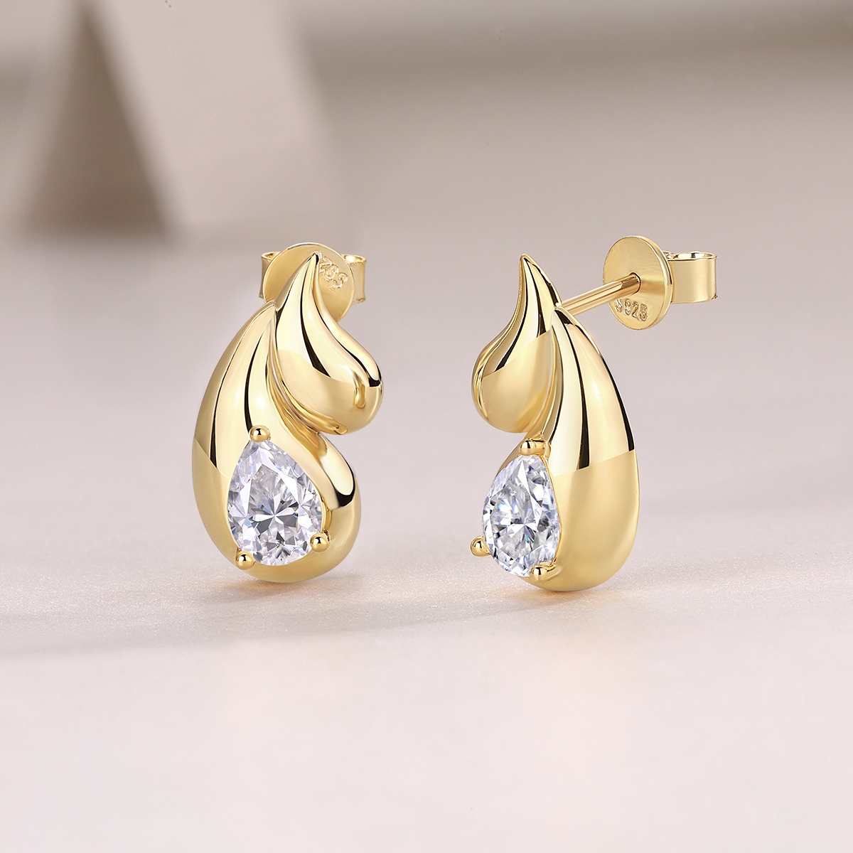 Water Drop - Premium Moissanite Luxury Fashion Light Luxury Jewelry Silver Stud Earrings