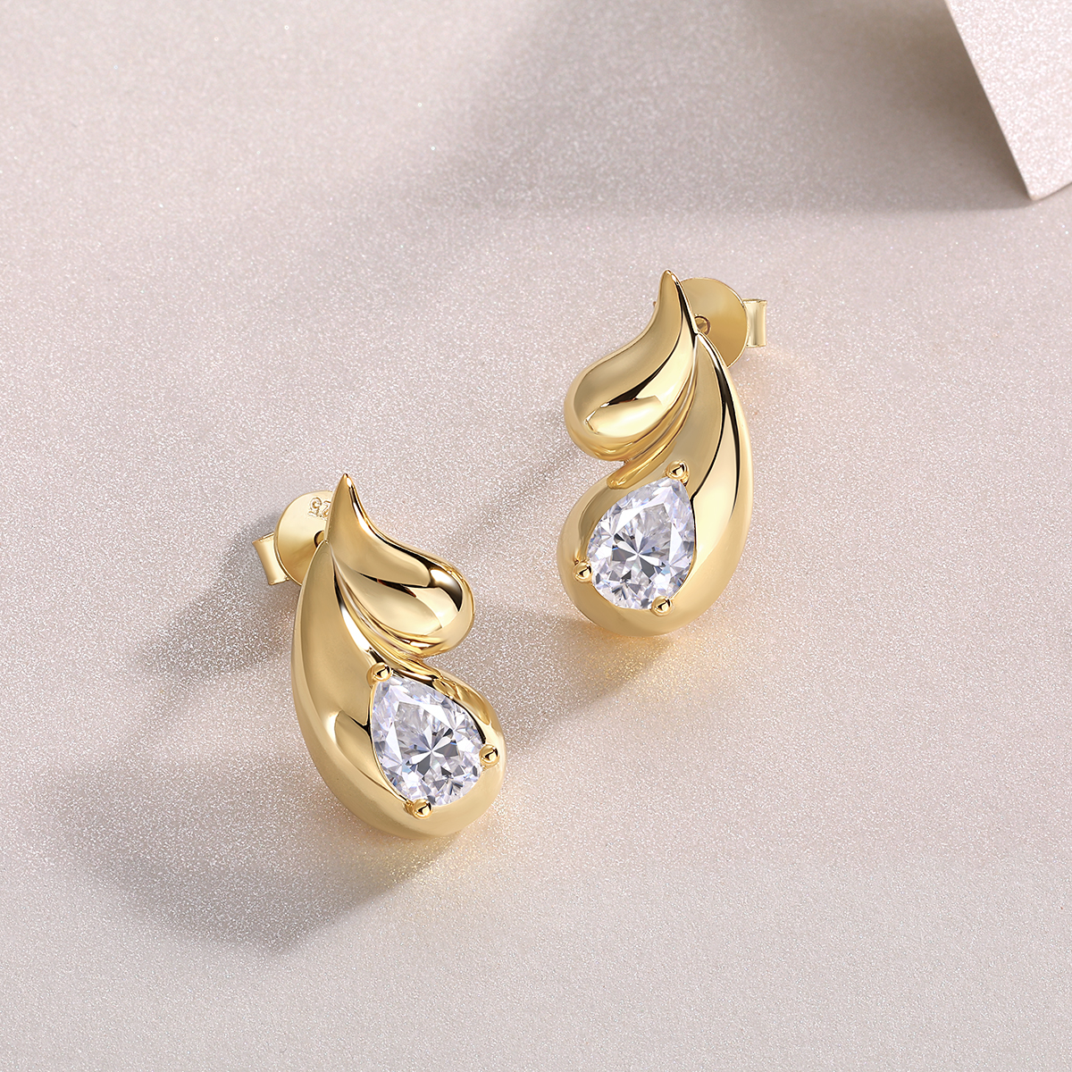 Water Drop - Premium Moissanite Luxury Fashion Light Luxury Jewelry Silver Stud Earrings