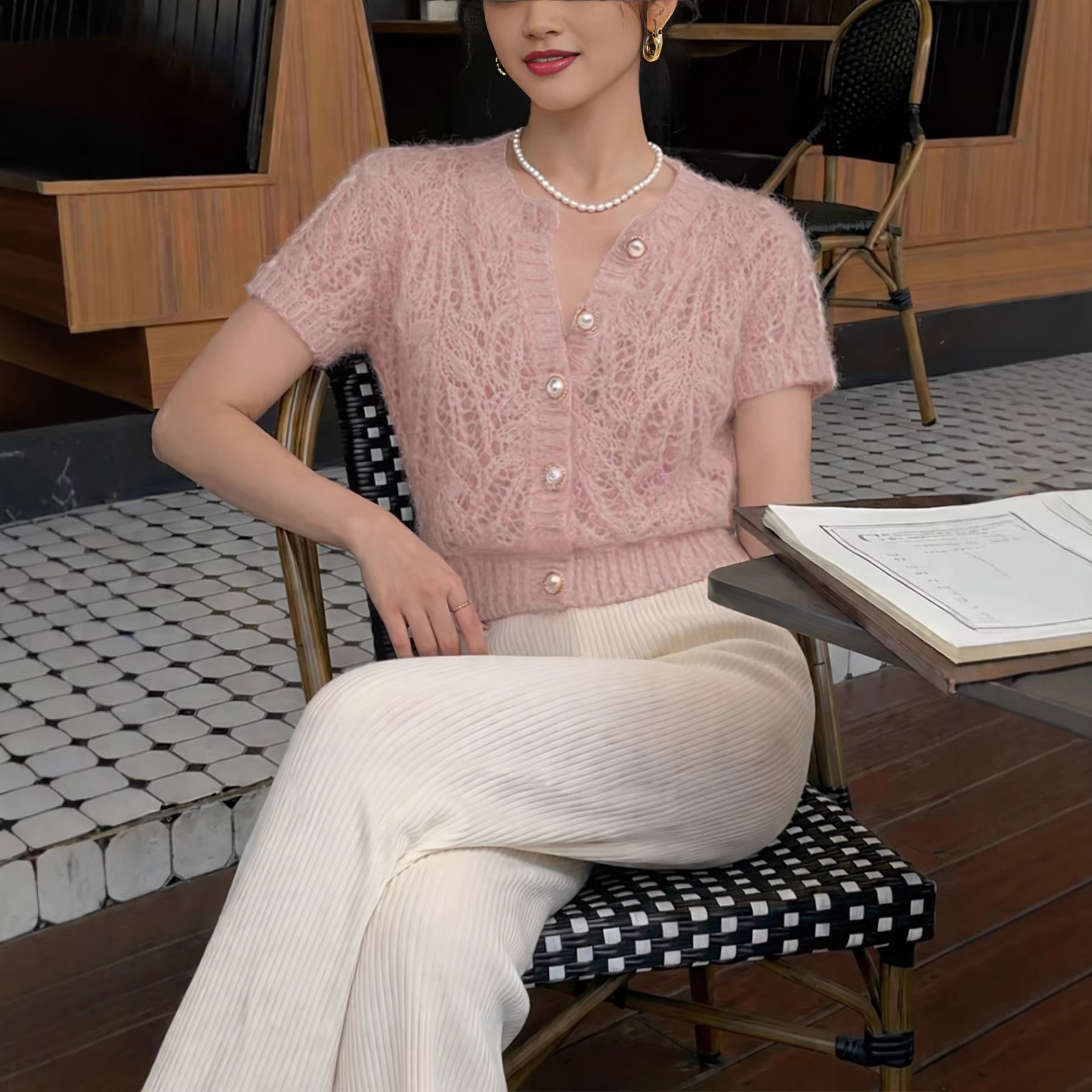 Women's Hollow-out Round-neck Pearl-button Solid-color Short-sleeve Top