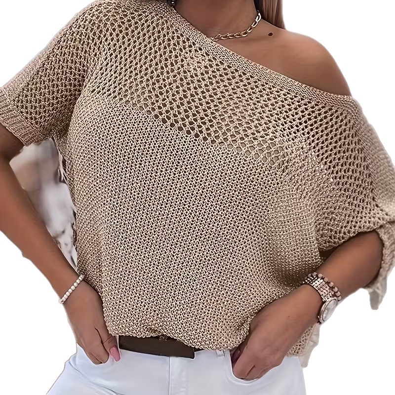Women's Loose-fitting Hollow-out Knit Top