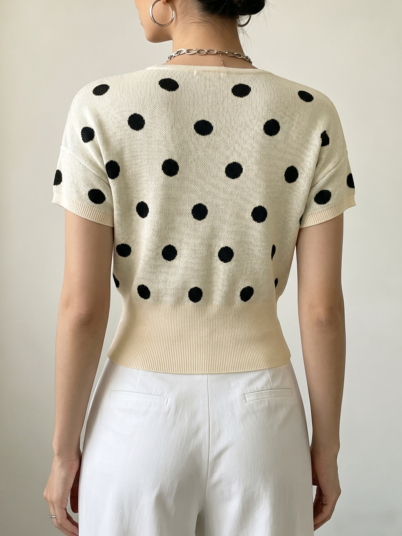 Women's Polka-Dot V-Neck Knitted Short-Sleeve Top