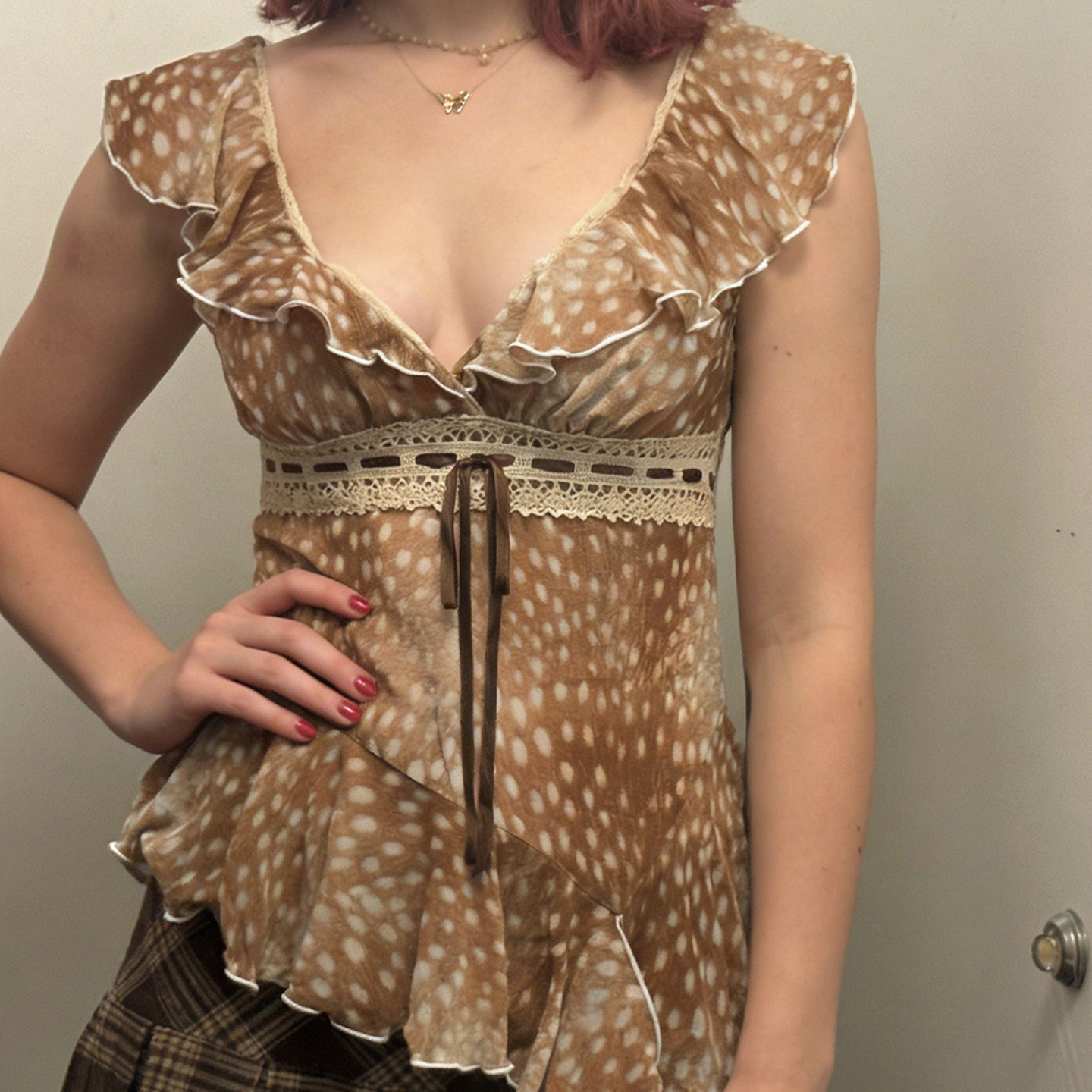 Women's Printed Ruffle-Trim V-Neck Asymmetrical Hem Top