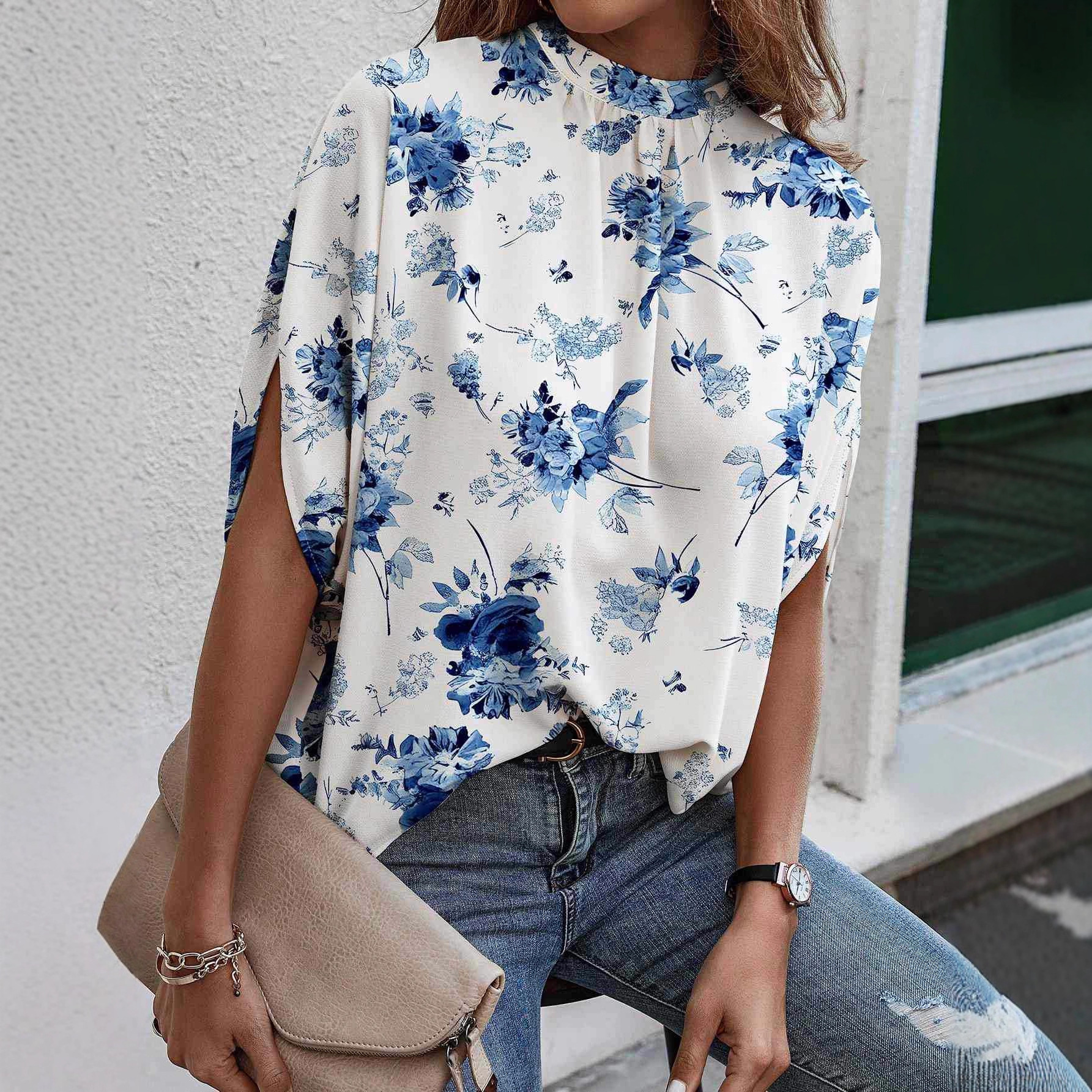 Womens Elegant Relaxed-fit Printed Short-sleeve Top