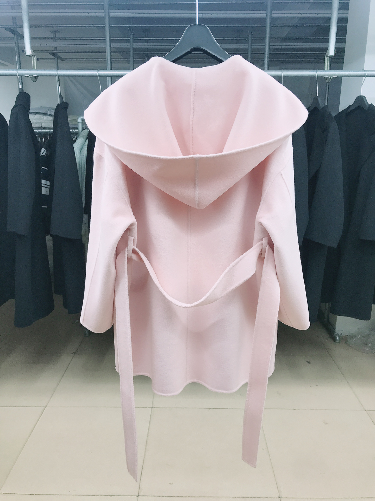 Womens Hooded Loose-fit Double-faced Cashmere Coat