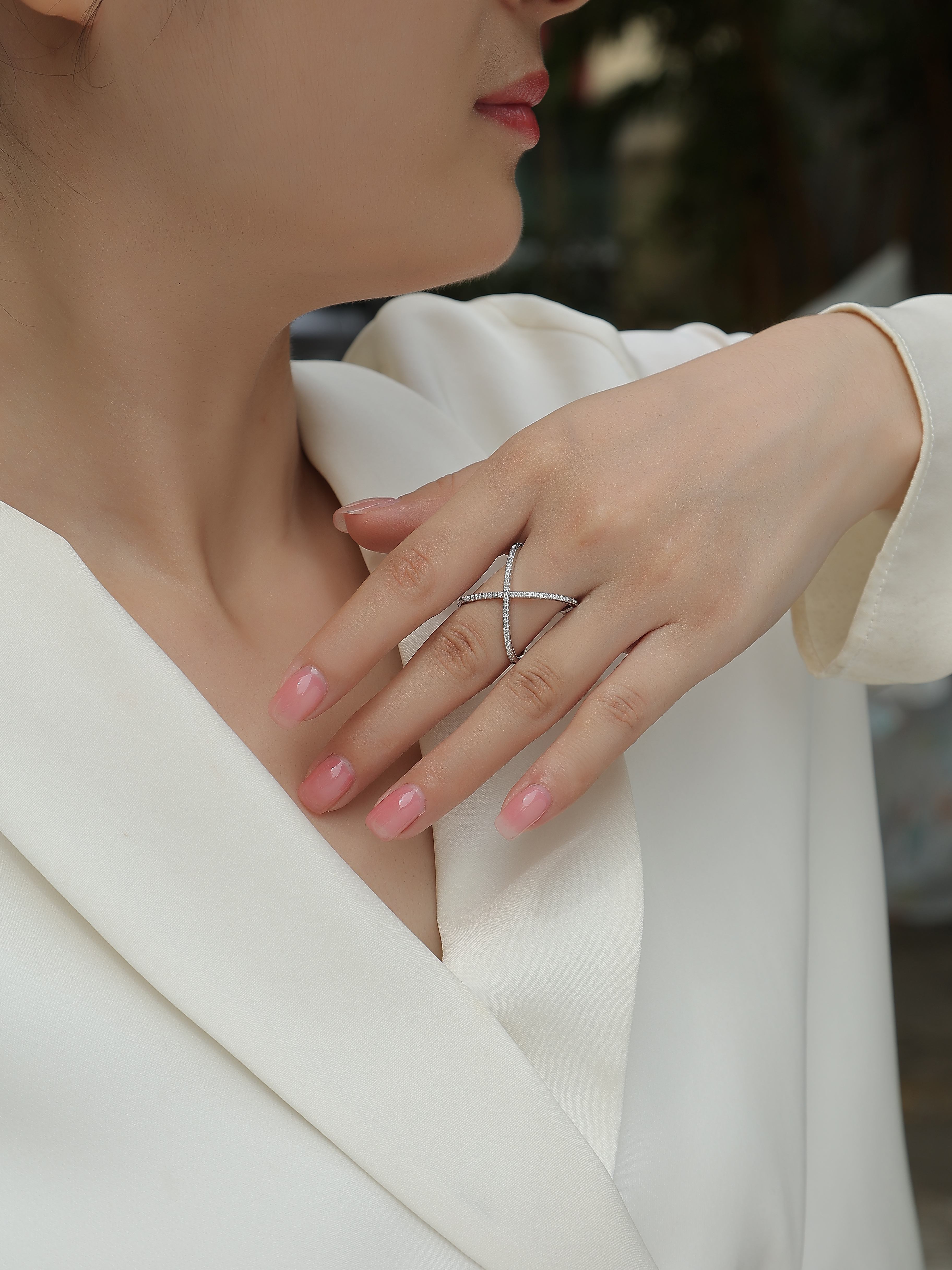 X-shaped Heart Movement - Set With Top-quality Moissanite Silver And Platinum-plated